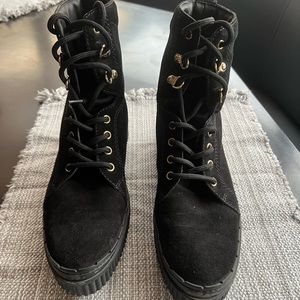 Tods suede combat boots